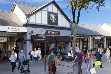 Cheshire Oaks store guide